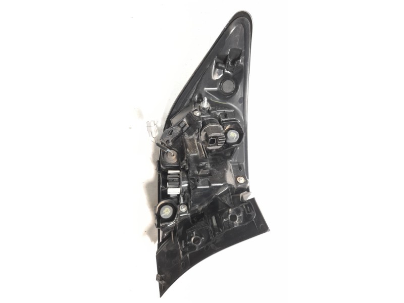 Recambio de piloto trasero derecho para toyota corolla (e21) referencia OEM IAM V350010R  