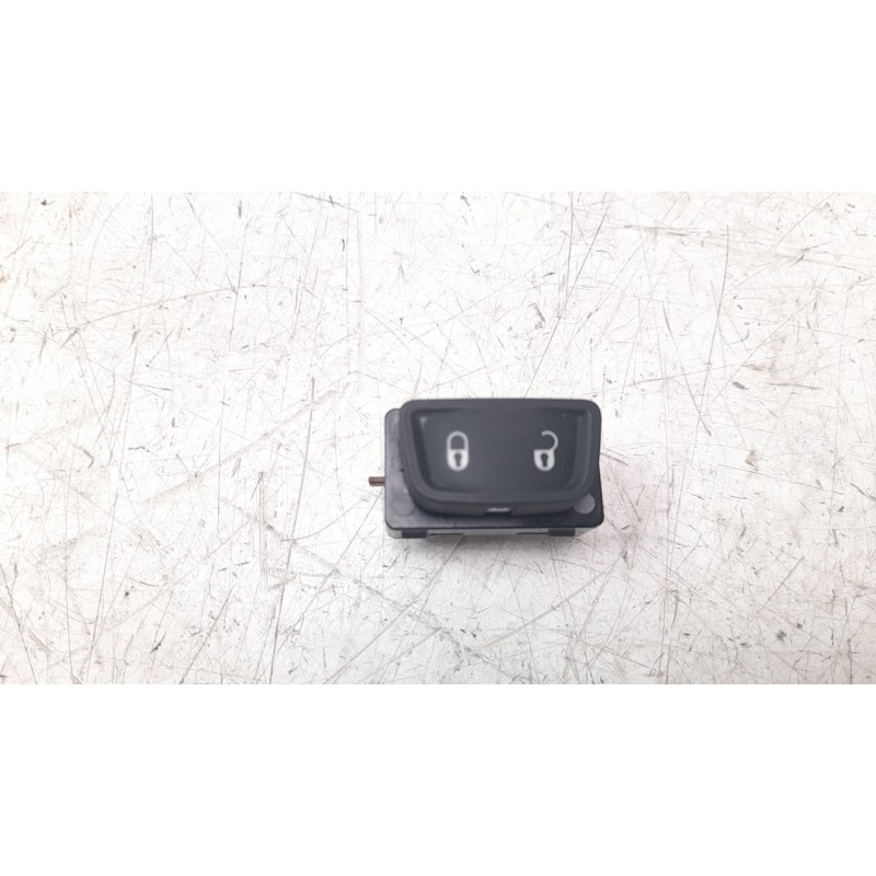 Recambio de mando bloqueo puertas para jeep compass ii 2.0 m-jet cat referencia OEM IAM 6BZ29LXHAA  