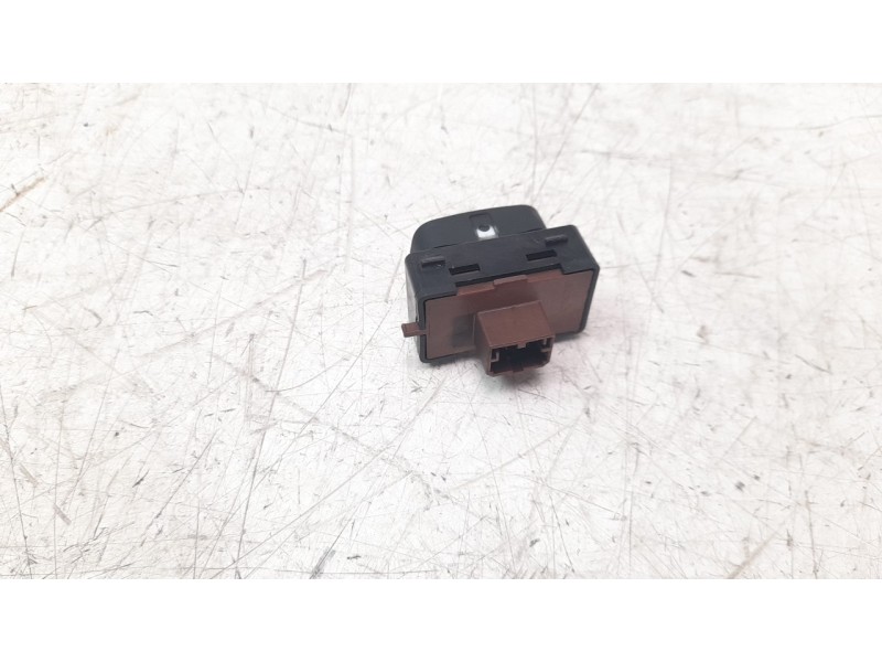 Recambio de mando bloqueo puertas para jeep compass ii 2.0 m-jet cat referencia OEM IAM 6BZ29LXHAA  