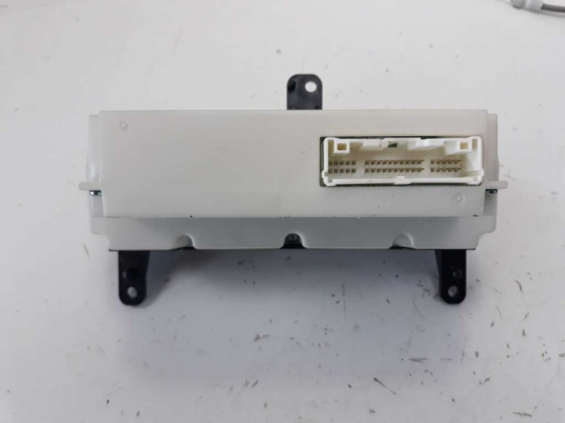 Recambio de mando climatizador para nissan qashqai (j10) 1.5 dci turbodiesel cat referencia OEM IAM 27500JD45D A02000A7707001 