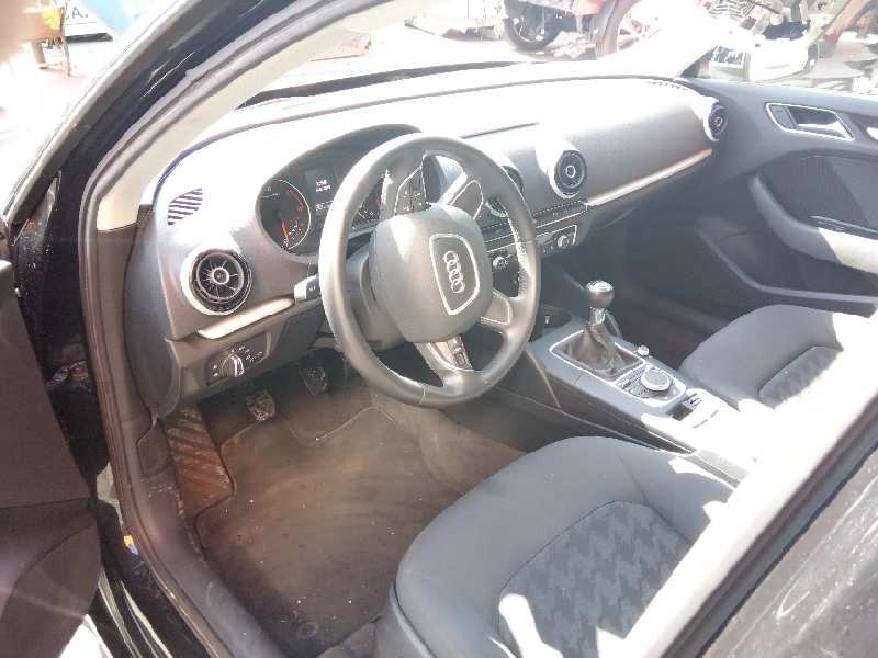 audi a3 sportback (8va) del año 2014