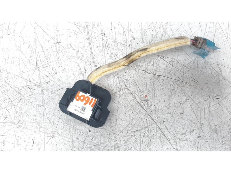 Recambio de modulo electronico para nissan 370 z (z34) 3.7 v6 24v cat referencia OEM IAM 281D02V70A  