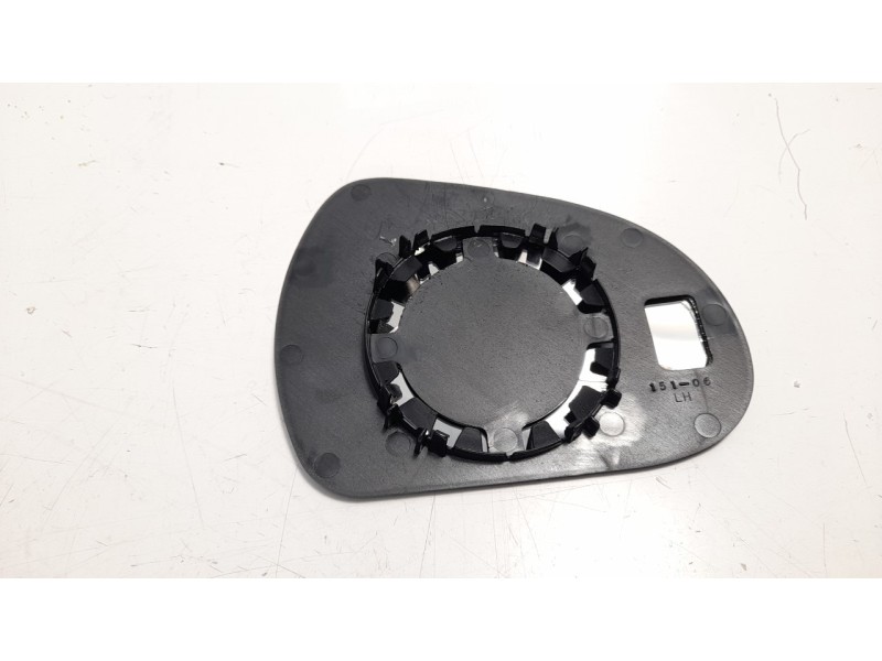 Recambio de cristal retrovisor izquierdo para peugeot 308 referencia OEM IAM 8151KS 1051727018 PG3207504