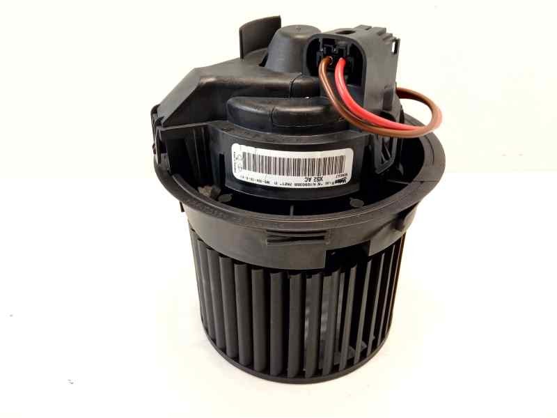Recambio de ventilador calefaccion para dacia sandero 0.9 tce cat referencia OEM IAM N109038B T1020778J 