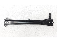 Recambio de travesaño inferior para toyota corolla (e21) referencia OEM IAM 5110802110   2