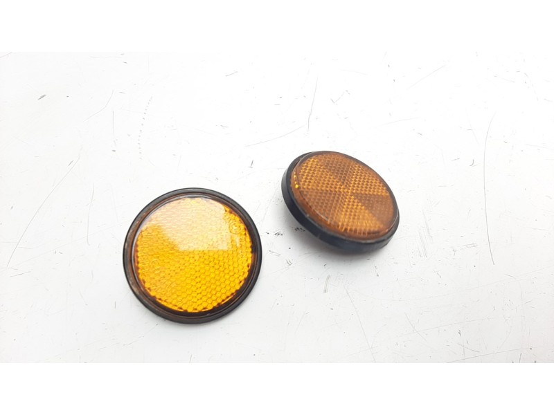 Recambio de piloto lateral derecho para yamaha x-max 300 x-max 300 referencia OEM IAM 2FCH51110000  