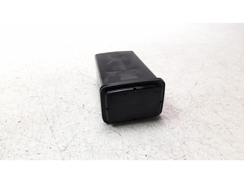 Recambio de filtro carbono activo para kawasaki ninja 400 referencia OEM IAM 161640012  