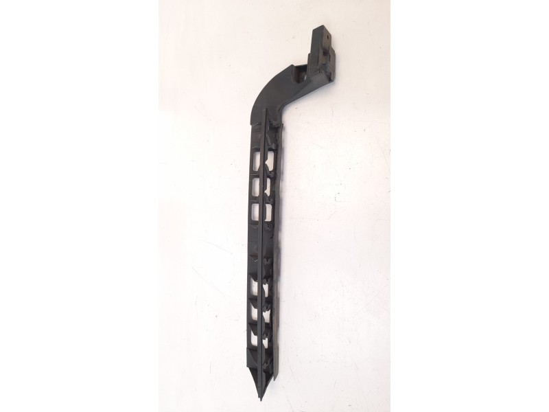 Recambio de moldura para skoda octavia lim. (5e3) ambition referencia OEM IAM 5E5807863  