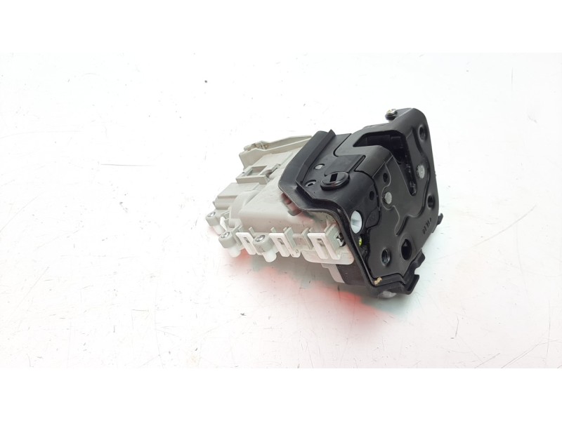 Recambio de cerradura puerta trasera izquierda para audi q2 (gab) 1.0 tfsi referencia OEM IAM 8K0839015H  
