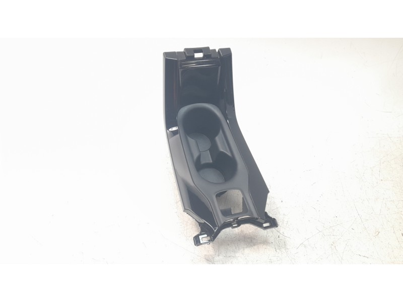 Recambio de cenicero para toyota corolla (e21) hybrid style referencia OEM IAM 5562602060  
