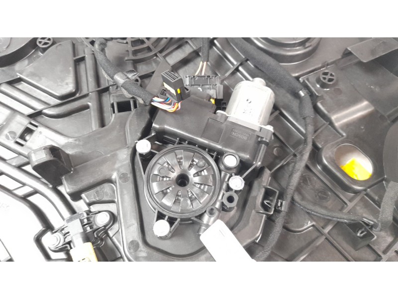 Recambio de elevalunas delantero izquierdo para kia niro (sg2) hybrid concept referencia OEM IAM 82470AT060  