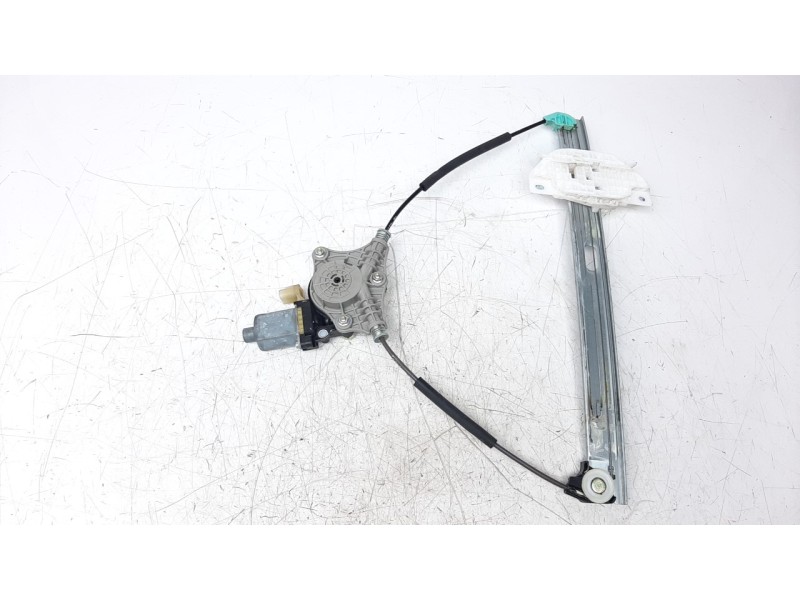 Recambio de elevalunas delantero derecho para kia stonic (ybcuv) 1.6 crdi cat referencia OEM IAM 82460H8000  