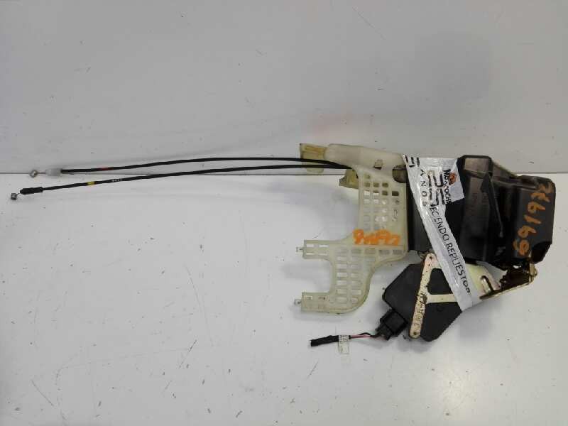 Recambio de cerradura puerta trasera izquierda para hyundai tucson (jm) 2.0 crdi cat referencia OEM IAM   