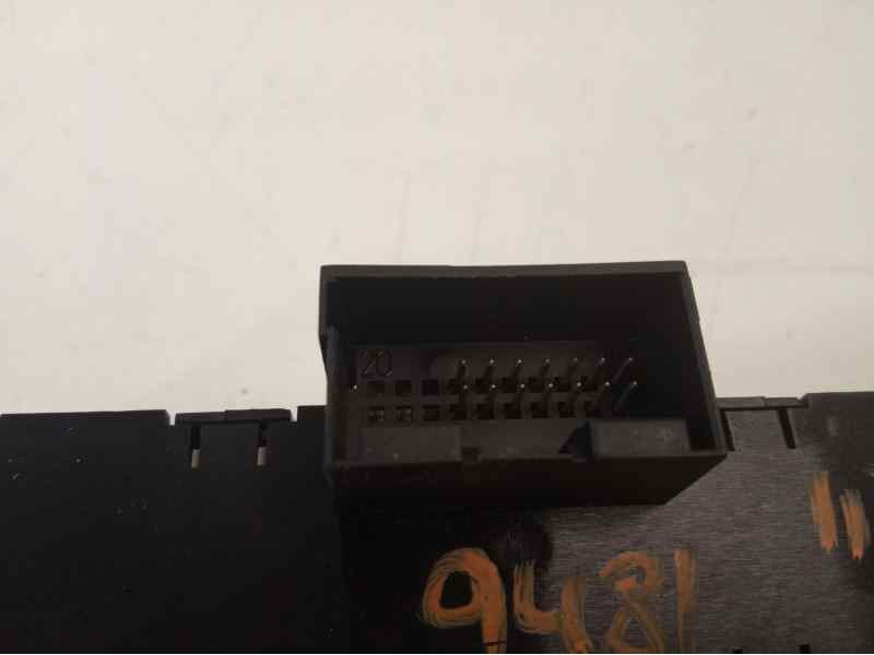 Recambio de mando multifuncion para seat ibiza (6j5) stylance / style referencia OEM IAM 6J0927137AQ  