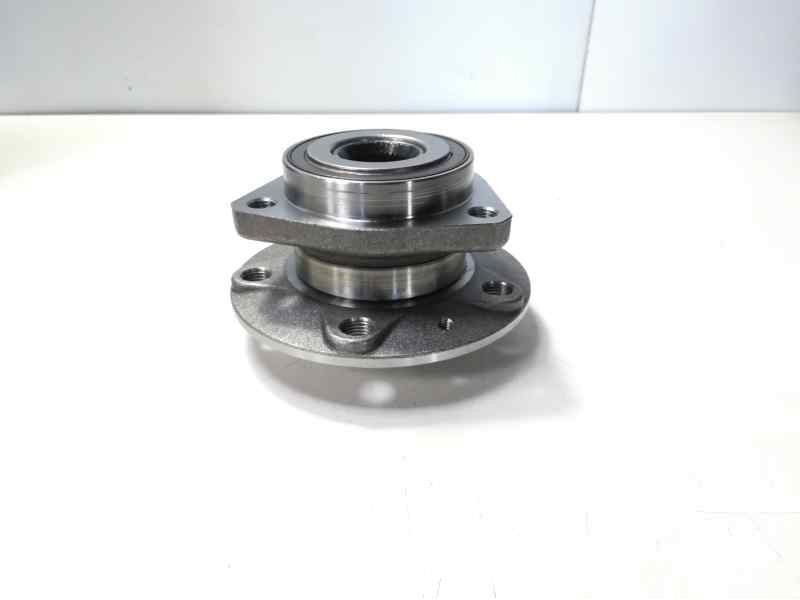 Recambio de buje para volkswagen golf v berlina (1k1) referencia OEM IAM 5Q0407621B KLPVW013 