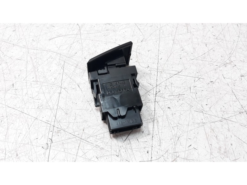 Recambio de warning para toyota corolla (e21) referencia OEM IAM 8433202400  