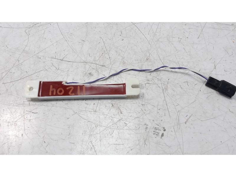 Recambio de antena para renault captur 1.5 dci diesel fap referencia OEM IAM 285900007R  