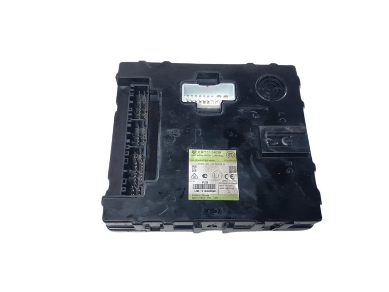 Recambio de modulo electronico para ssangyong korando 2.2 td cat referencia OEM IAM 8711034030  