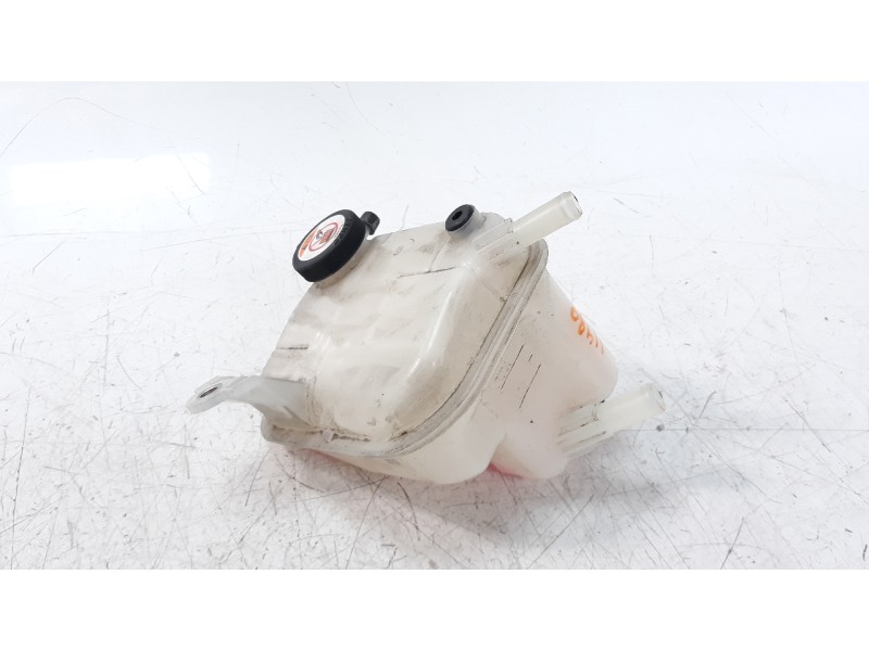 Recambio de deposito expansion para toyota corolla (e21) referencia OEM IAM 164A20T021  