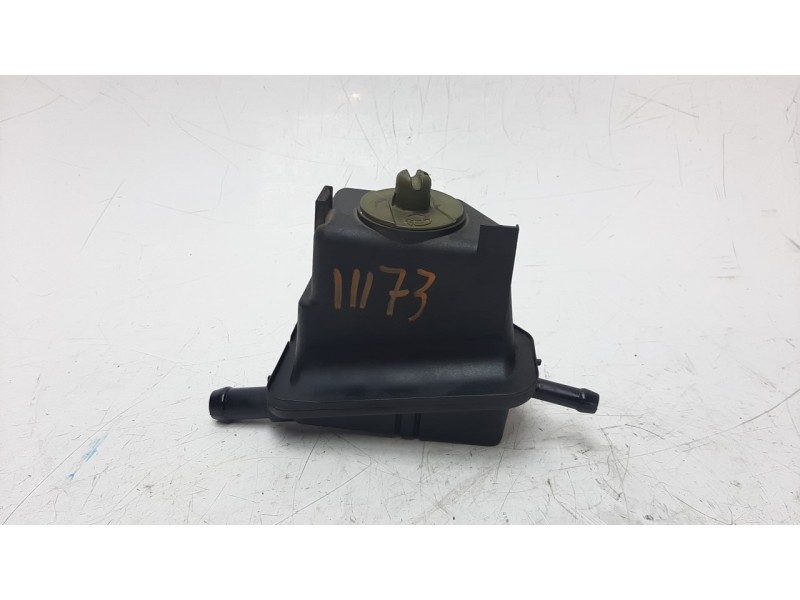 Recambio de deposito servo para audi a3 (8l) 1.9 tdi referencia OEM IAM 1J0422371C  