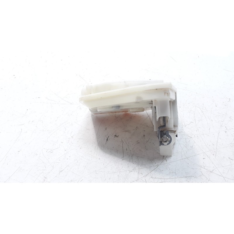 Recambio de cerradura puerta delantera derecha para mazda 2 lim. () 1.5 16v cat referencia OEM IAM DA6C58310  