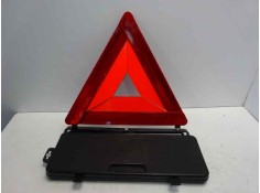 Recambio de triangulo emergencias para universal universal universal referencia OEM IAM TRANGULOEMER  