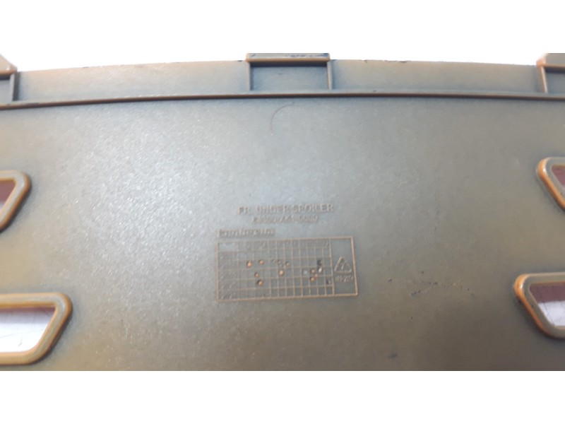 Recambio de moldura para lambretta v200 special flex special flex referencia OEM IAM 64300XK10000  