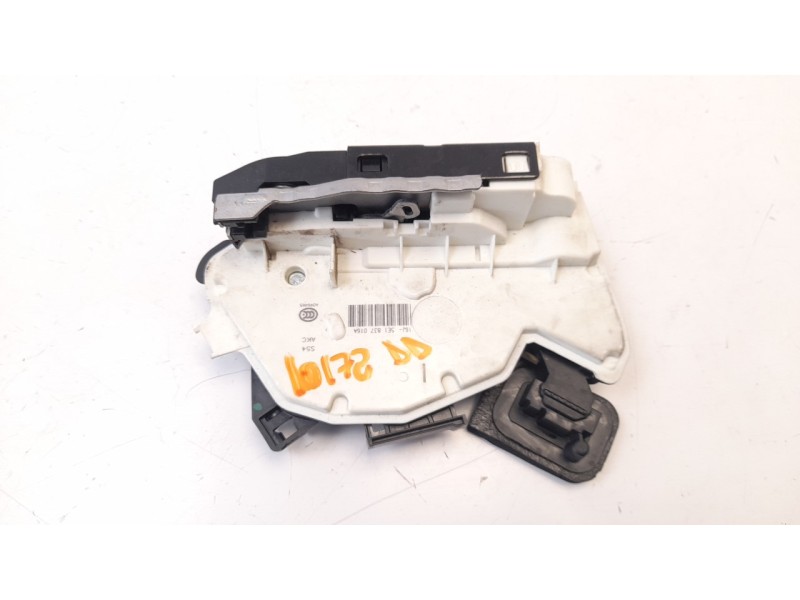 Recambio de cerradura puerta delantera derecha para skoda octavia lim. (5e3) ambition referencia OEM IAM 5E1837016A  