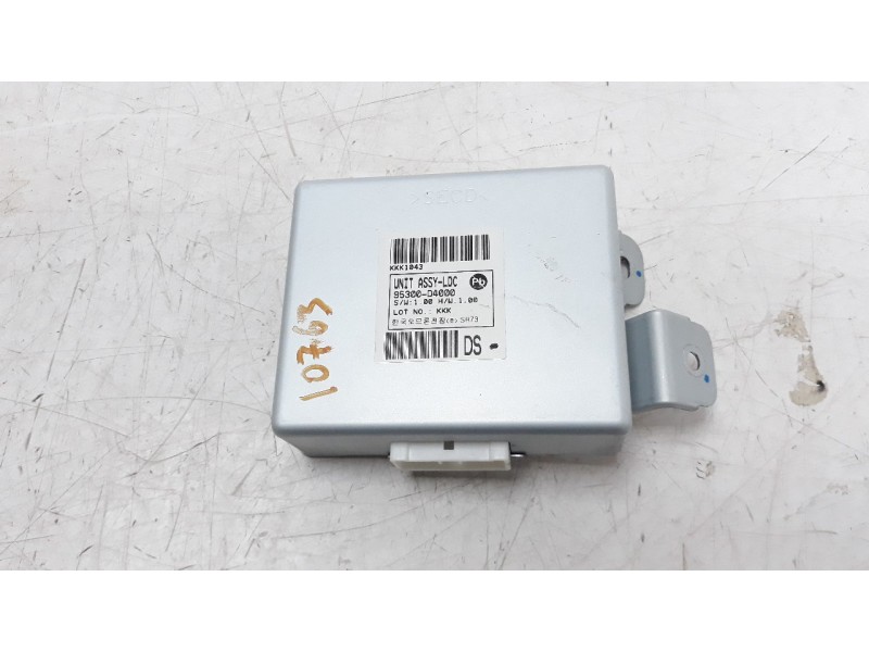 Recambio de modulo electronico para kia optima 1.7 crdi cat referencia OEM IAM 95300D4000  
