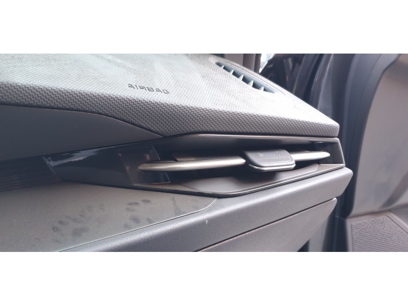 Recambio de aireador derecho para kia niro (sg2) hybrid concept referencia OEM IAM 84760AT000SA1  