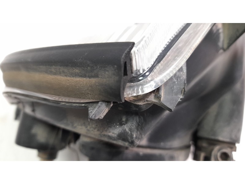 Recambio de faro izquierdo para ford ka (ccq) 1.3 cat referencia OEM IAM 97KG13006AR  