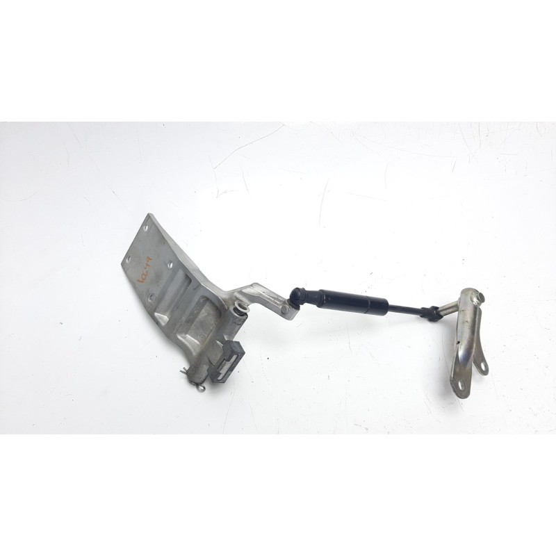 Recambio de retenedor puerta para yamaha x-max 300 x-max 300 referencia OEM IAM B74F47690000 BL1F478G00 