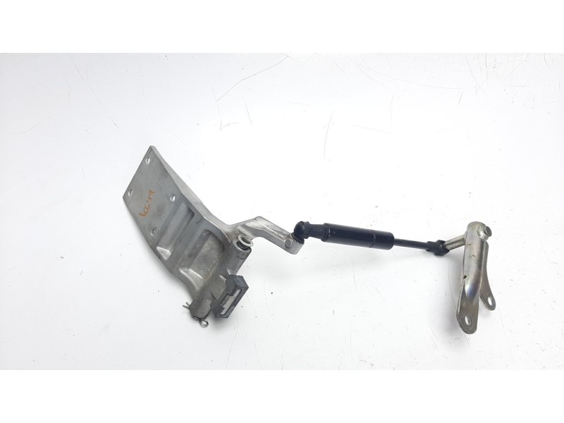 Recambio de retenedor puerta para yamaha x-max 300 x-max 300 referencia OEM IAM B74F47690000 BL1F478G00 