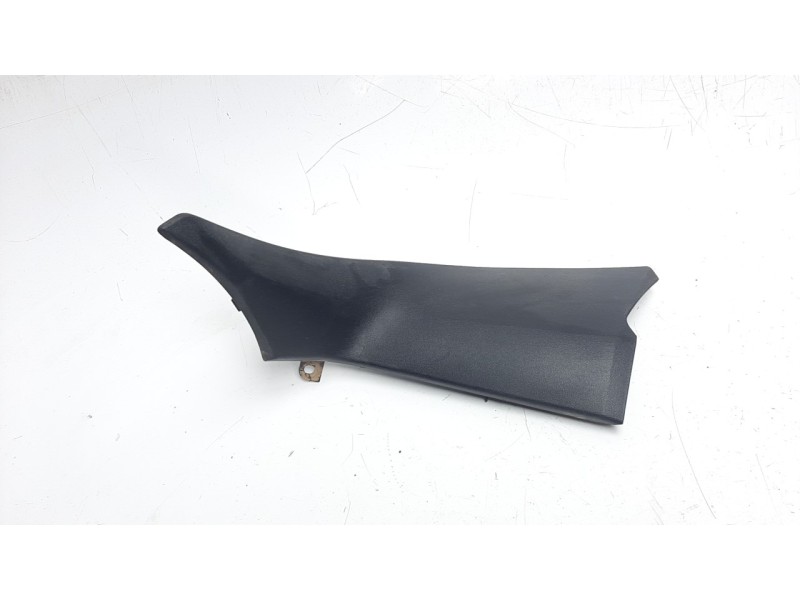 Recambio de moldura para yamaha x-max 300 x-max 300 referencia OEM IAM BL1F837L00  