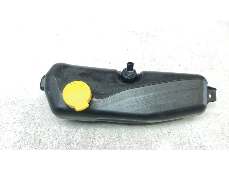 Recambio de deposito limpia para dacia duster ii prestige referencia OEM IAM 289107187R  