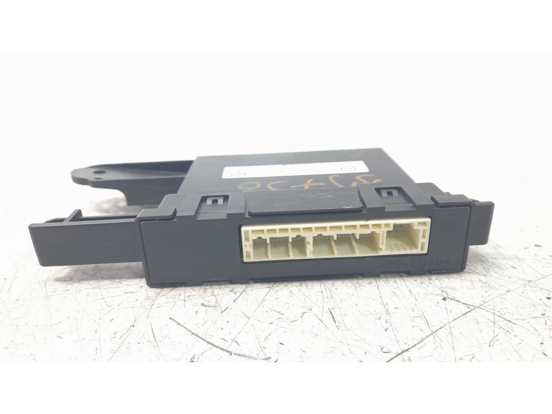 Recambio de modulo electronico para toyota corolla (e21) hybrid style referencia OEM IAM 8865002L40  