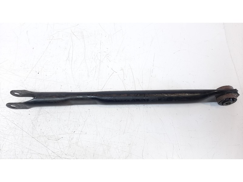 Recambio de soporte brazo suspension trasero izquierdo para land rover range rover evoque 2.0 td4 cat referencia OEM IAM 5A994AL