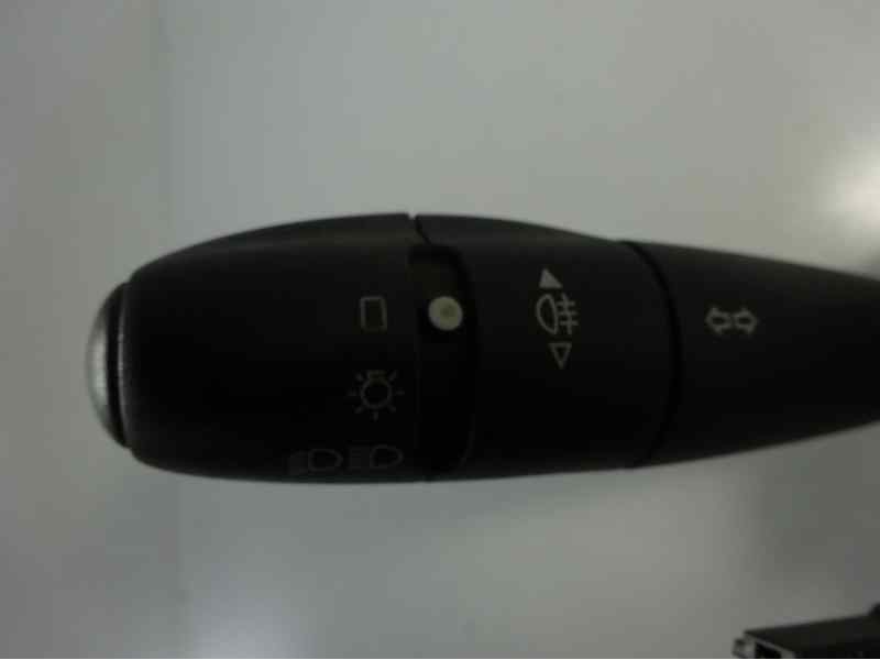 Recambio de mando multifuncion para citroen c2 furio referencia OEM IAM 96576769XT  