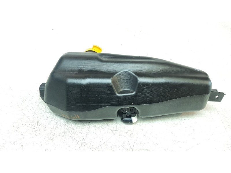 Recambio de deposito limpia para dacia duster ii prestige referencia OEM IAM 289107187R  
