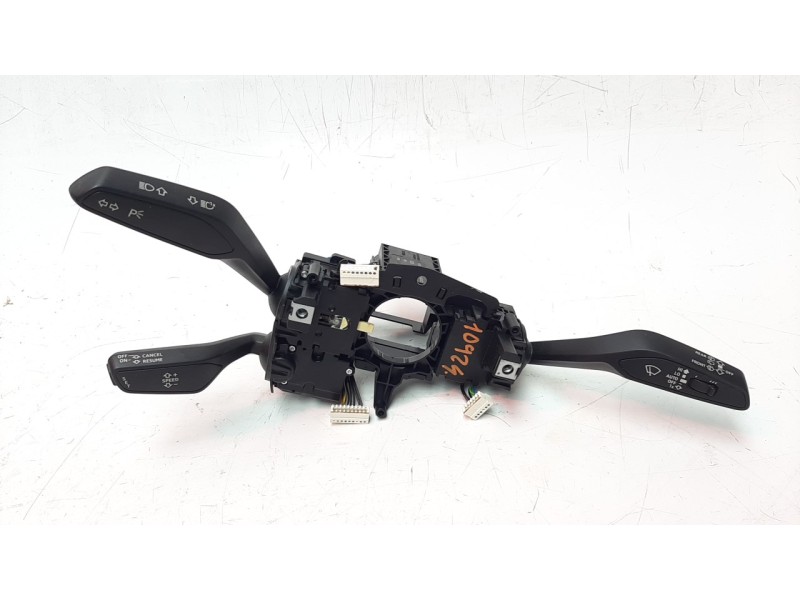 Recambio de mando multifuncion para audi q2 (gab) 1.0 tfsi referencia OEM IAM 82A953521DJ  