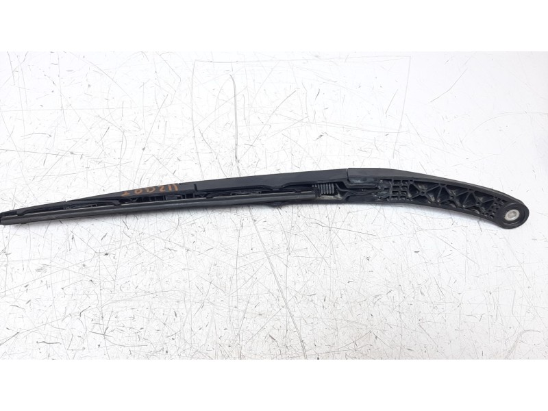 Recambio de brazo limpia trasero para hyundai tucson referencia OEM IAM 98820N9000  