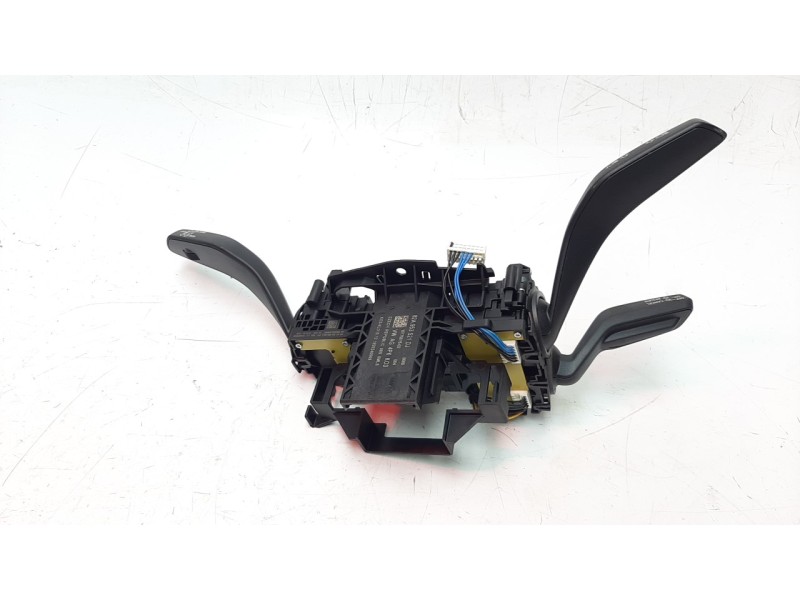 Recambio de mando multifuncion para audi q2 (gab) 1.0 tfsi referencia OEM IAM 82A953521DJ  