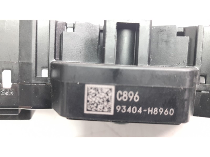 Recambio de mando multifuncion para kia stonic (ybcuv) 1.6 crdi cat referencia OEM IAM 93404H8960  