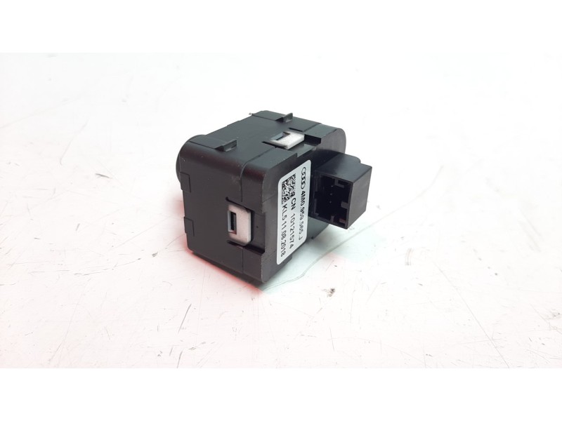 Recambio de mando retrovisor para audi q2 (gab) 1.0 tfsi referencia OEM IAM 4M0959565J  
