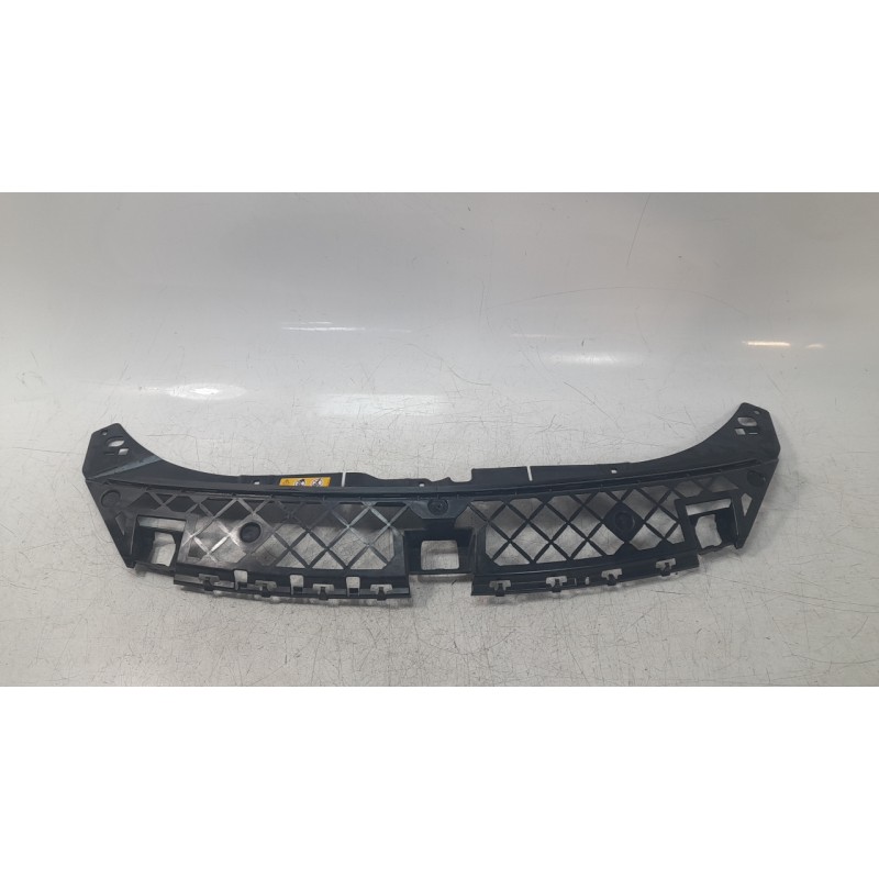 Recambio de calandra delantera de radiador para mercedes-benz clase a berlina (bm 177) a 250 e (177.186) referencia OEM IAM A177