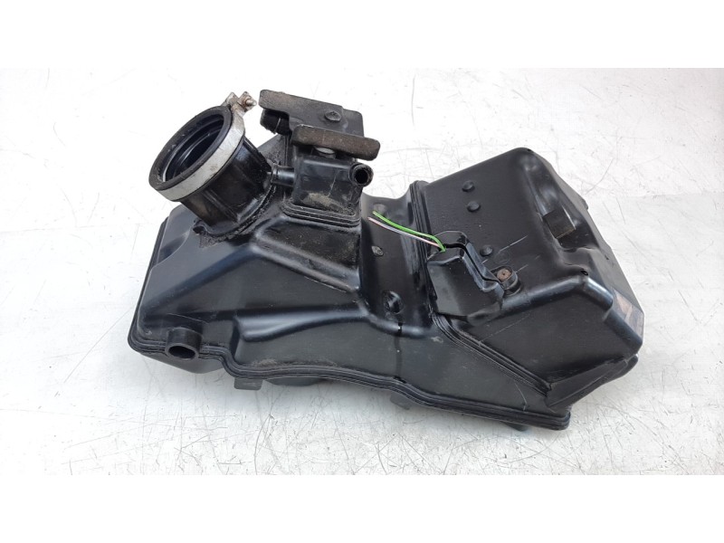 Recambio de caja filtro aire para ktm 390 duke 390 duke referencia OEM IAM 93006101033  