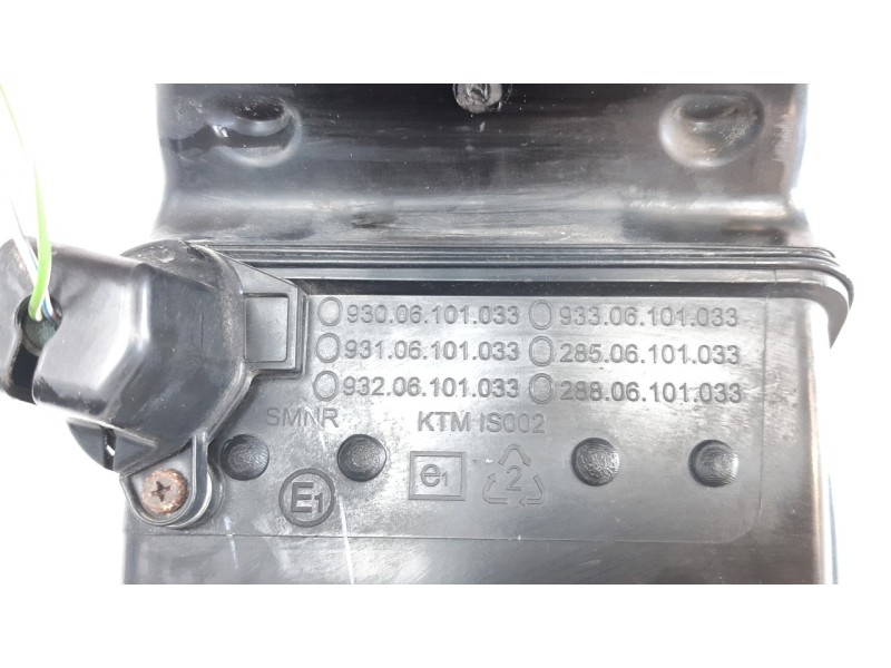 Recambio de caja filtro aire para ktm 390 duke 390 duke referencia OEM IAM 93006101033  