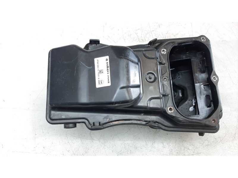 Recambio de caja filtro aire para ktm 390 duke 390 duke referencia OEM IAM 93006101033  