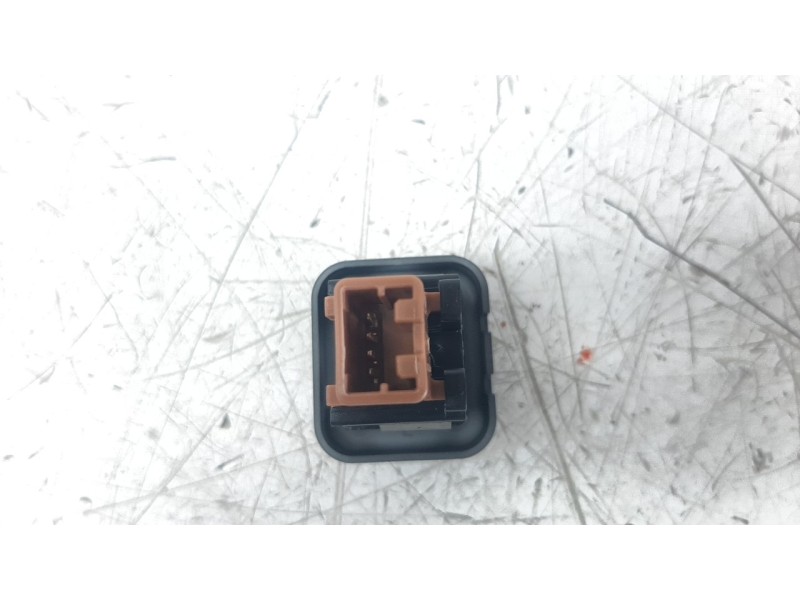 Recambio de interruptor para nissan 370 z (z34) 3.7 v6 24v cat referencia OEM IAM 251336GA0A  