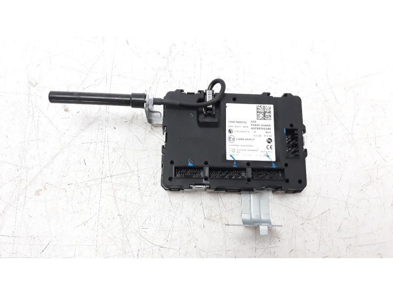 Recambio de modulo electronico para kia optima 1.7 crdi cat referencia OEM IAM 95400D4AK0 A2C98241200 